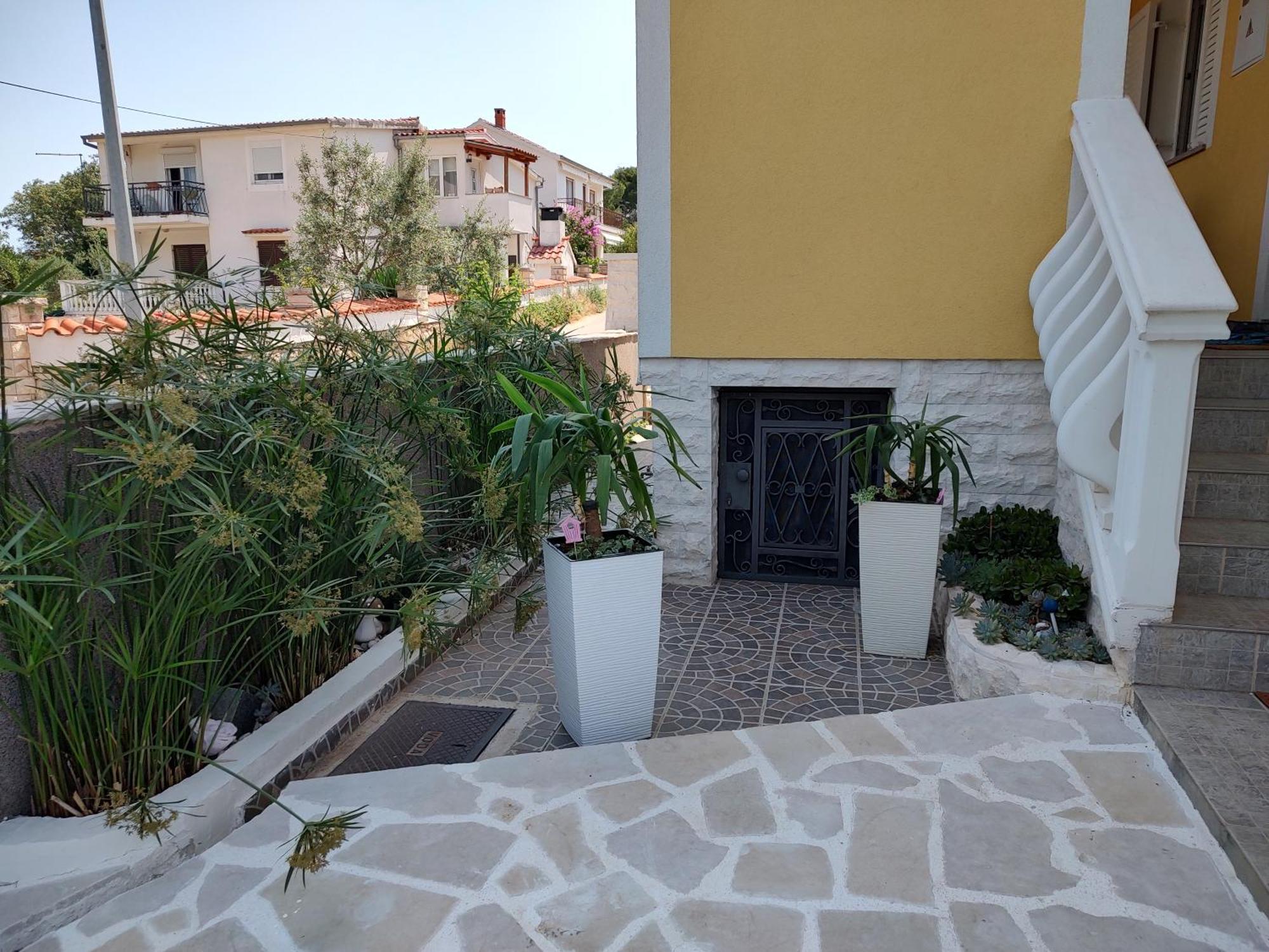 Villa Ines Jezera Exterior photo